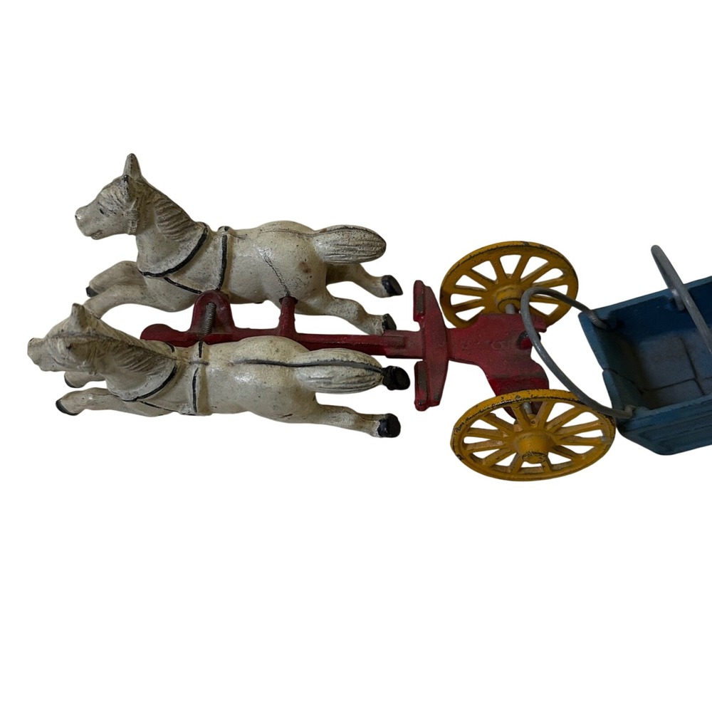 Vintage Cast Iron Horse Drawn Covered Wagon Toy Farm Americana Collectible - Picture 4 of 6